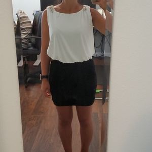 Black/white dress